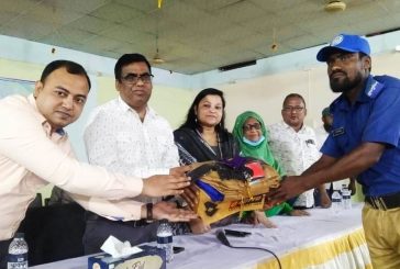 বিরামপুরে গ্রাম পুলিশদের পোশাক ও সরঞ্জামাদি বিতরণ