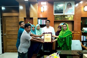 বাগেরহাট জেলা প্রশাসককে ওয়াদা সংস্থার বিদায়ী সংবর্ধনা ও ক্রেস্ট প্রদান