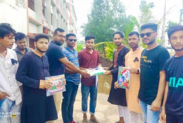 কয়রায় এমপির উপহার পেয়ে খুশি ৪ হাজার পরিক্ষার্থী