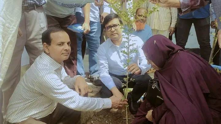 মেহেরুন্নেছা বালিকা উচ্চ বিদ্যালয় কর্তৃক দিনব্যাপী বৃক্ষরোপন