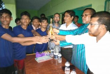 শাকদাহ্ কে.এম.আই.এস. মডেল কলেজে ফুটবল টুর্ণামেন্ট অনুষ্ঠিত