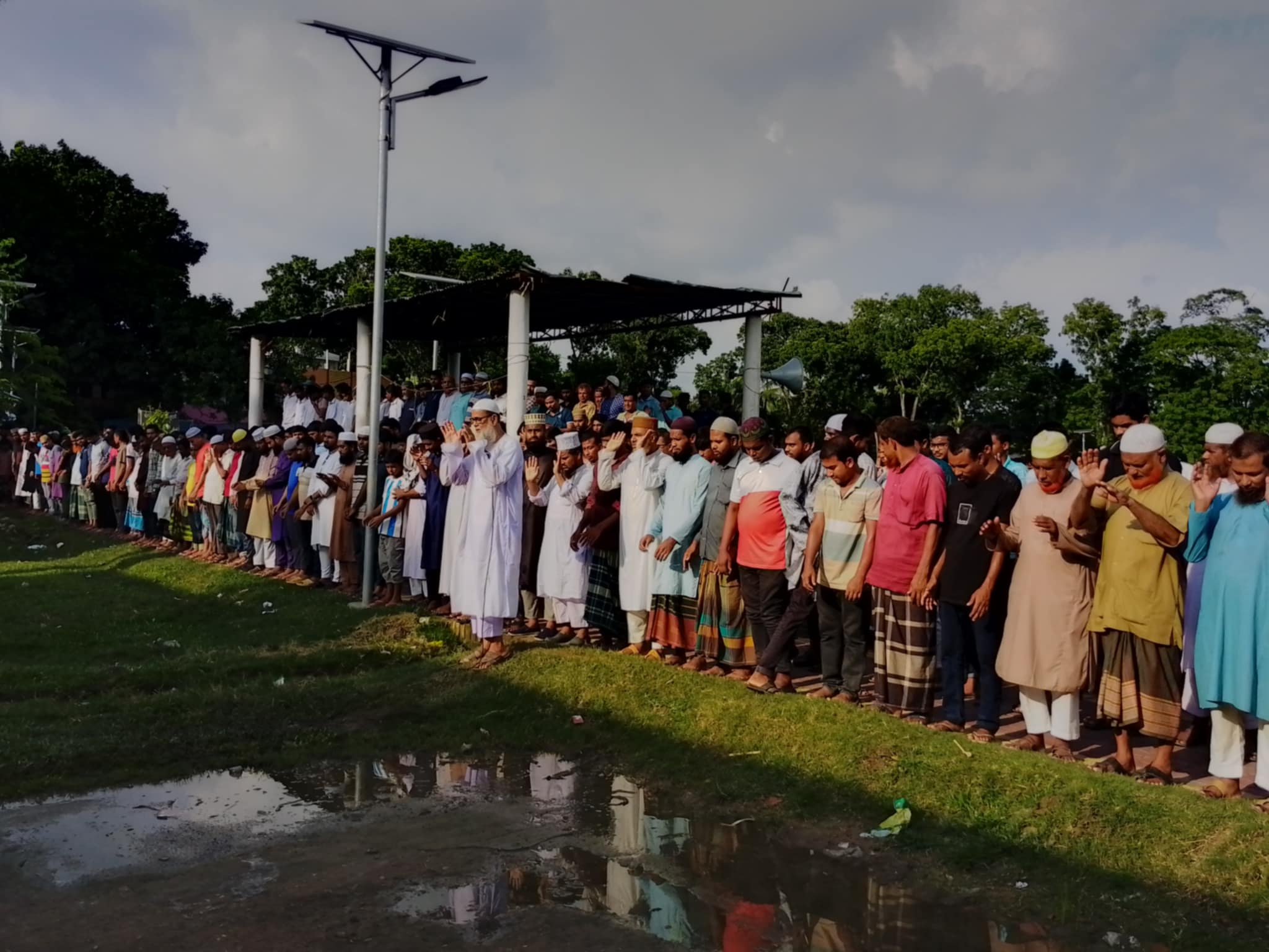 বৈষম্যবিরোধী ছাত্র আন্দোলনে শহীদদের স্মরণে কলারোয়ায় গায়েবানা জানাজা অনুষ্ঠিত