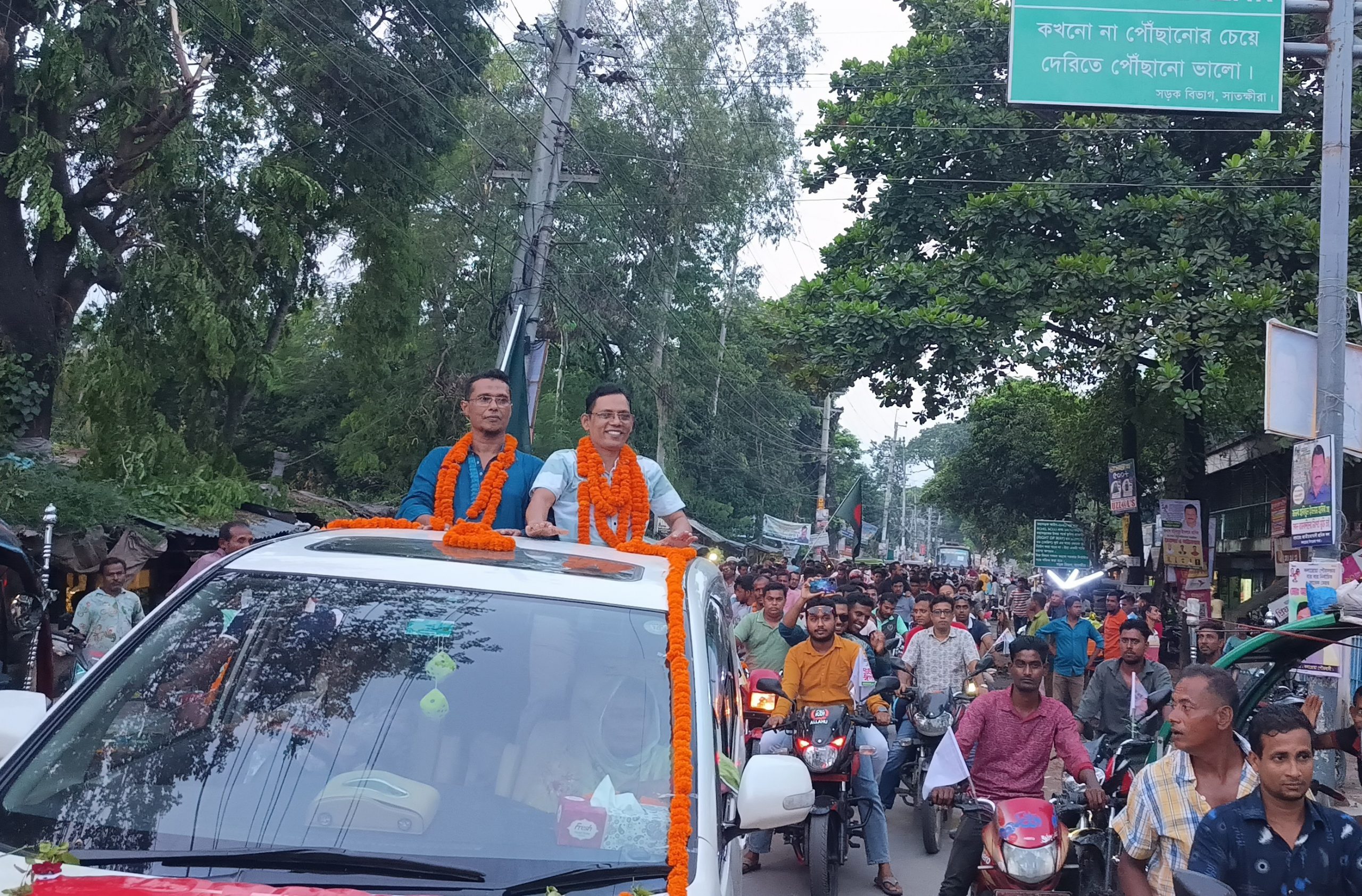 কলারোয়ায় মিথ্যা মামলায় দীর্ঘ কারাভোগের পর মেয়র গাজী আক্তারুলের মুক্তি