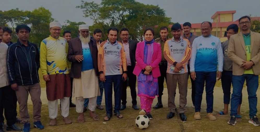 কয়রায় জাতীয় গোল্ডকাপ ফুটবলে বেদকাশী ইউনিয়নের জয়
