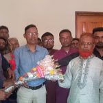 কলারোয়া থানা ও পৌর শ্রমিকদলের পক্ষ থেকে আক্তারুল ইসলামকে সংবর্ধনা