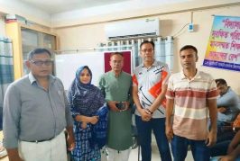 কলারোয়ায় প্রাথমিক সহকারী শিক্ষক সমিতির কমিটি গঠন; সভাপতি কাকন, সাধারণ সম্পাদক মামুন