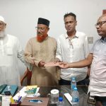 সাতক্ষীরা প্রেসক্লাবের ক্যান্টিন সংস্কারে অনুদান দিলেন জামায়াত নেতৃবৃন্দ