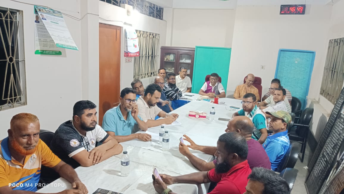 কলারোয়া পাবলিক ইনিস্টিউটের আয়োজনে ৮ দলীয় ফুটবল টুর্ণামেন্টের প্রস্তুতি সভা