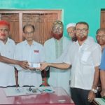 কলারোয়ায় অবসরপ্রাপ্ত শিক্ষকদের অবসরকালীন অর্থ প্রদান