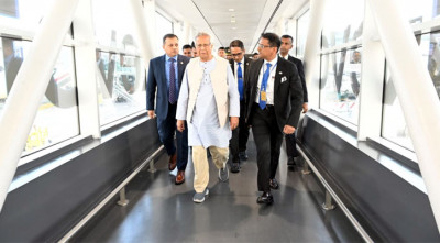 ইতালি পৌঁছেছেন প্রধান উপদেষ্টা