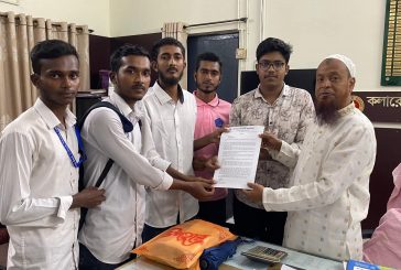 কলারোয়া সরকারি কলেজে শিক্ষার্থীদের দাবি বাস্তবায়নে ছাত্রশিবিরের স্মারকলিপি প্রদান