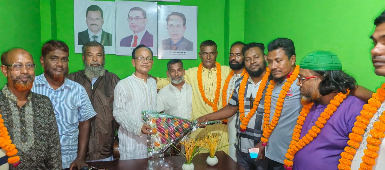 কলারোয়ার দমদম বাজার ব্যবসায়ী সমিতির কমিটি গঠন