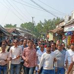 তালায় হাবিবুল ইসলাম হাবিবের পক্ষে লিফলেট বিতরণ