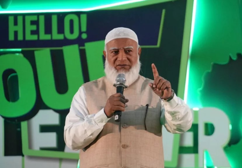 ‘মানুষের অধিকার ও গণতন্ত্রের জন্য দীর্ঘ লড়াই করেছেন বেগম জিয়া’: জামায়াতের আমির