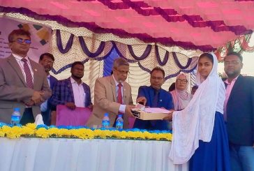 কালিগঞ্জে সিফাত ফাউন্ডেশনের উদ্যোগে গুণীজন ও মেধাবী শিক্ষার্থীদের সংবর্ধনা অনুষ্ঠিত