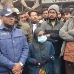 কলারোয়ায় ট্রলি চাপায় শিক্ষার্থী নিহত: রাজপথে ছাত্র-জনতা