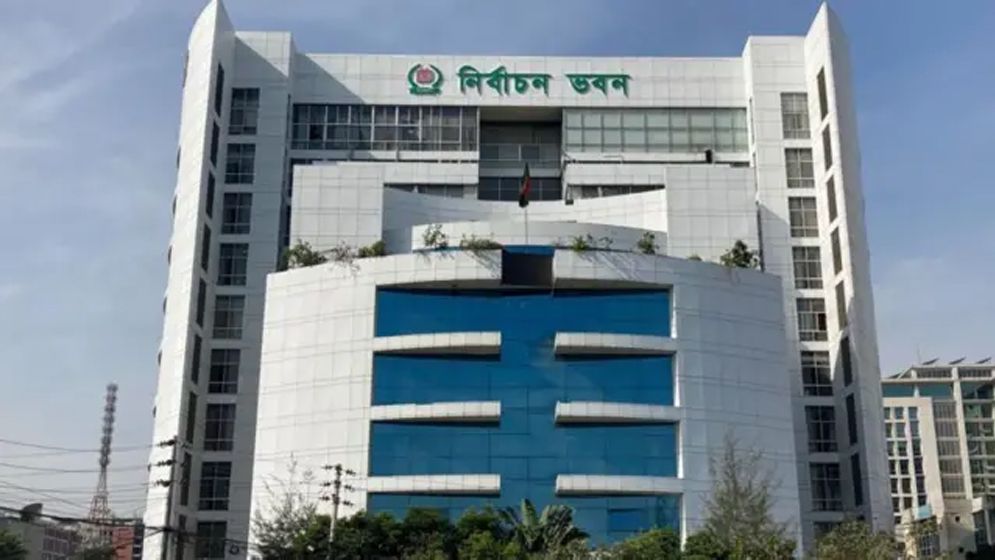 ইসিতে প্রথম দিনের শুনানিতে প্রার্থিতা ফিরে পেলেন ৫২ জন