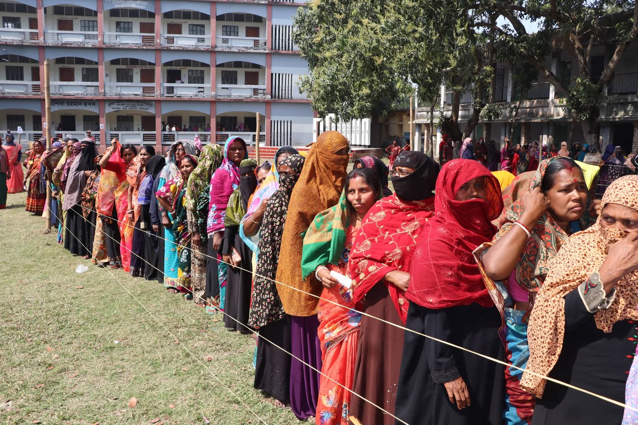 কত শতাংশ ভোট পড়েছে সাতক্ষীরার চারটি আসনে?