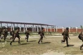 জাতীয় নির্বাচন উপলক্ষ্যে কালিগঞ্জে সেনাবাহিনীর মহড়া