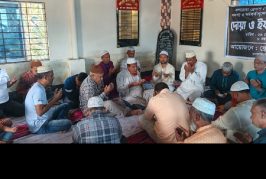 কলারোয়া ফ্রেন্ডস স্পোর্টিং ক্লাবে দোয়া ও ইফতার মাহফিল