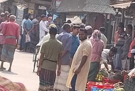 ভূমিকম্পে কেঁপে উঠল কালিগঞ্জ, আতঙ্কে ঘর ছেড়ে বাইরে হাজারো মানুষ