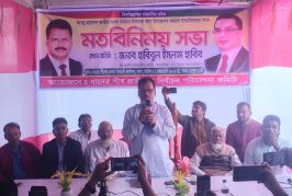 তালায় সাংবাদিকদের সাথে বিএনপি প্রার্থী হাবিবুল ইসলাম হাবিবের মতবিনিময় 