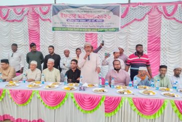 দেবহাটায় বিএনপির ইফতার মাহফিলে মিলোনমেলা