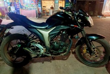 কালিগঞ্জে পরিত্যক্ত অবস্থায় মোটরসাইকেল উদ্ধার,থানায় হস্তান্তর