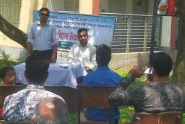 ১০ হাজার টাকা পর্যন্ত কৃষিঋণ সুদাসলে মওকুফ: কলারোয়ায় কৃষি ব্যাংকের উঠান বৈঠক অনুষ্ঠিত