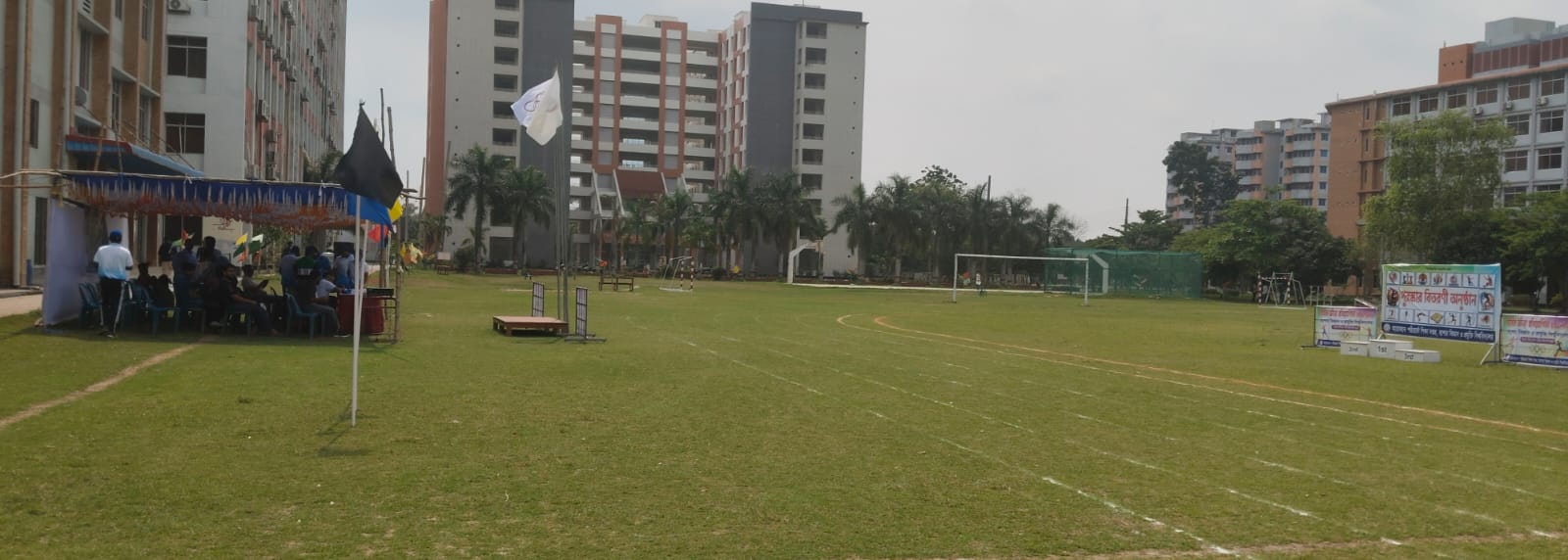 যবিপ্রবিতে ক্লাস-পরীক্ষা চালু রেখেই চলছে বার্ষিক ক্রীড়া প্রতিযোগিতা, নেই উপস্থিতি