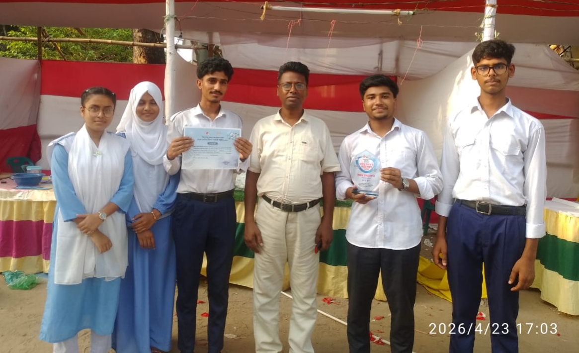 জাতীয় বিজ্ঞান মেলায় জেলা শ্রেষ্ঠ বেগম খালেদা জিয়া কলেজ