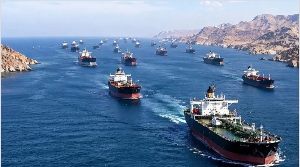 হরমুজ প্রণালি পুরোপুরি খোলার ঘোষণা দিলো ইরান