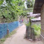 কালিগঞ্জে জমি বিক্রির টাকা আত্মসাত ও চলাচলের পথ বন্ধ করার অভিযোগ