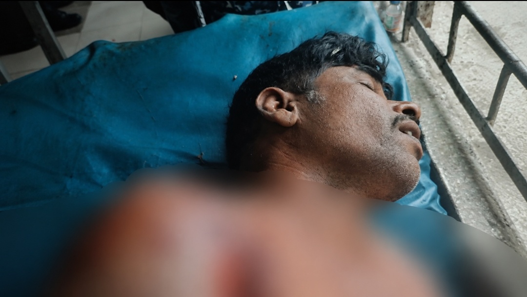 কোস্টগার্ডের সাথে বনদস্যুদের গোলাগুলিতে নিহত এক, দস্যু প্রধান আটক