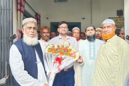 কলারোয়ায় সরকারি দপ্তর পরিদর্শনে এমপি ইজ্জত উল্লাহ, সেবার মানোন্নয়নে নির্দেশনা