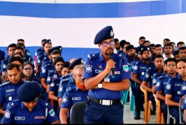 জেলার শ্রেষ্ঠ ওসি কালিগঞ্জ থানার শহিদুল ইসলাম