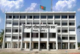 কয়রায় ৮৫টি সরকারি প্রাথমিক বিদ্যালয়ে নেই প্রধান শিক্ষক, ঝুঁকিতে ২২ হাজার ৮০৬ শিক্ষার্থীর পাঠদান