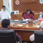 আশাশুনিতে নদী ভাঙন প্রতিরোধে পাউবো কর্মকর্তার সাথে এমপি রবিউল বাশারের মতবিনিময়