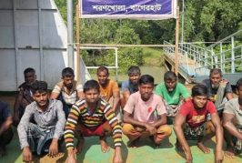 গভীর সমুদ্র থেকে ১২ জেলেকে জীবিত উদ্ধার