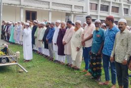চিরনিদ্রায় সমাহিত হলেন হলেন বিএনপি নেতা বাচ্চুর পিতা শেখ আব্দুল আজিজ