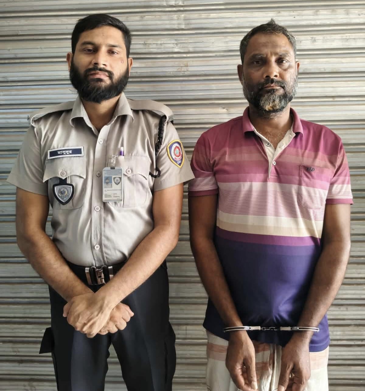 কালিগঞ্জে মাদকবিরোধী অভিযানে ৩৫ পিস ইয়াবাসহ মাদক ব্যবসায়ী আটক