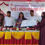 কলারোয়ায় কিশোরী ও অভিভাবক সচেতনতা বিষয়ক প্রশিক্ষণ