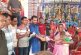 দুর্গাপূজায় দুঃস্থ সনাতনীদের উপহার দিলেন যুবদল নেতা চন্দন