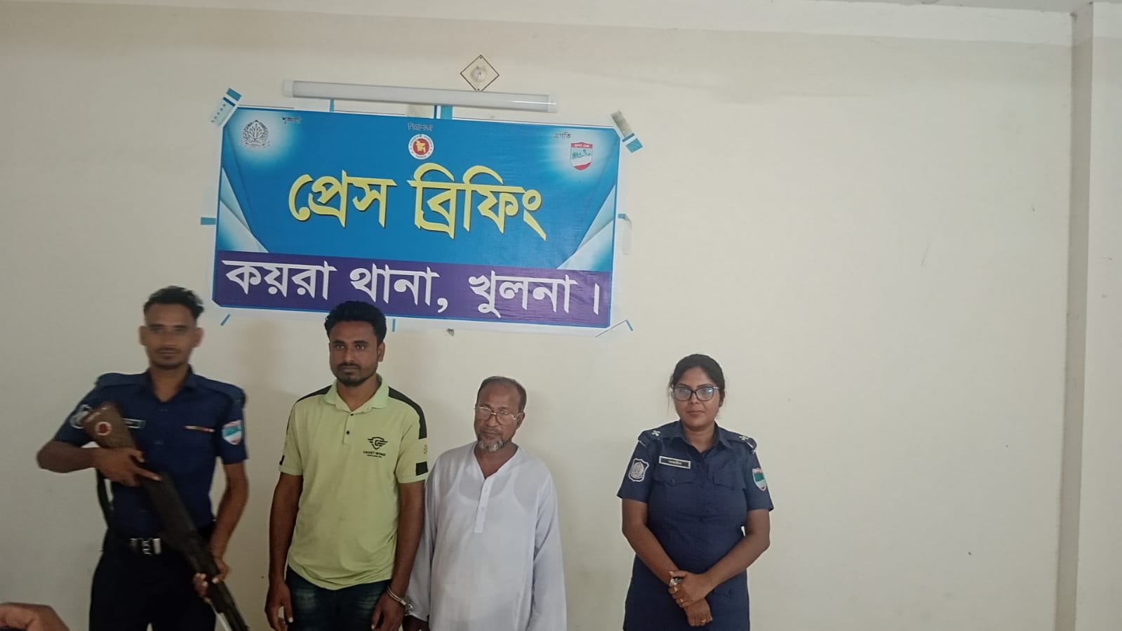 কয়রায় নাশকতার মামলায় ছাত্রলীগ নেতাসহ গ্রেপ্তার ২