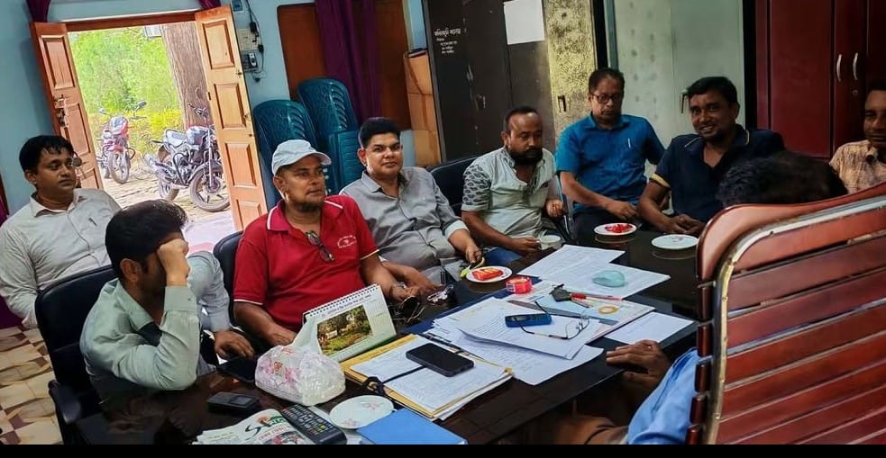 পাইকগাছার কপিলমুনি কলেজে  একাদশ শ্রেণির নবীনবরণ