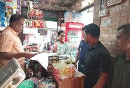 কয়রায় মোবাইল কোর্টে দুই ব্যবসায়ীকে ৩ হাজার টাকা জরিমানা