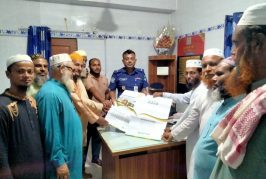 আশাশুনি ওসির সঙ্গে বড়দল জামায়াত নেতৃবৃন্দের সাক্ষাৎ ও মতবিনিময়