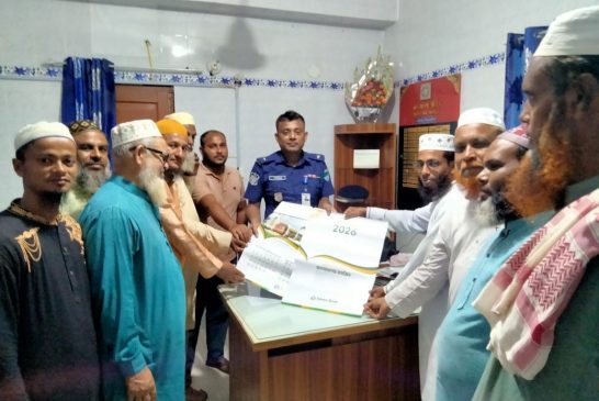 আশাশুনি ওসির সঙ্গে বড়দল জামায়াত নেতৃবৃন্দের সাক্ষাৎ ও মতবিনিময়