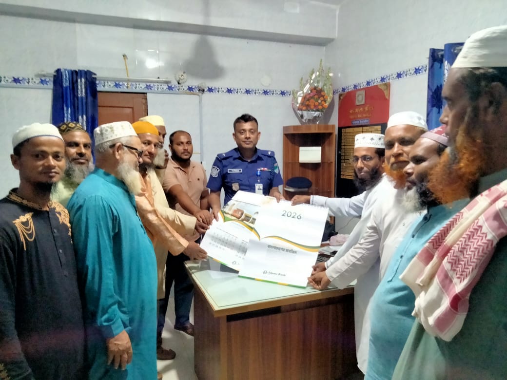 আশাশুনি ওসির সঙ্গে বড়দল জামায়াত নেতৃবৃন্দের সাক্ষাৎ ও মতবিনিময়
