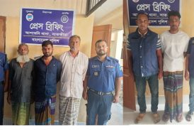 আশাশুনিতে ধর্ষণ মামলার আসামিসহ গ্রেফতার ৪